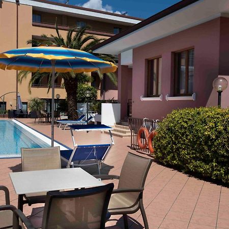 Sunlake Hotel Riva del Garda Dış mekan fotoğraf