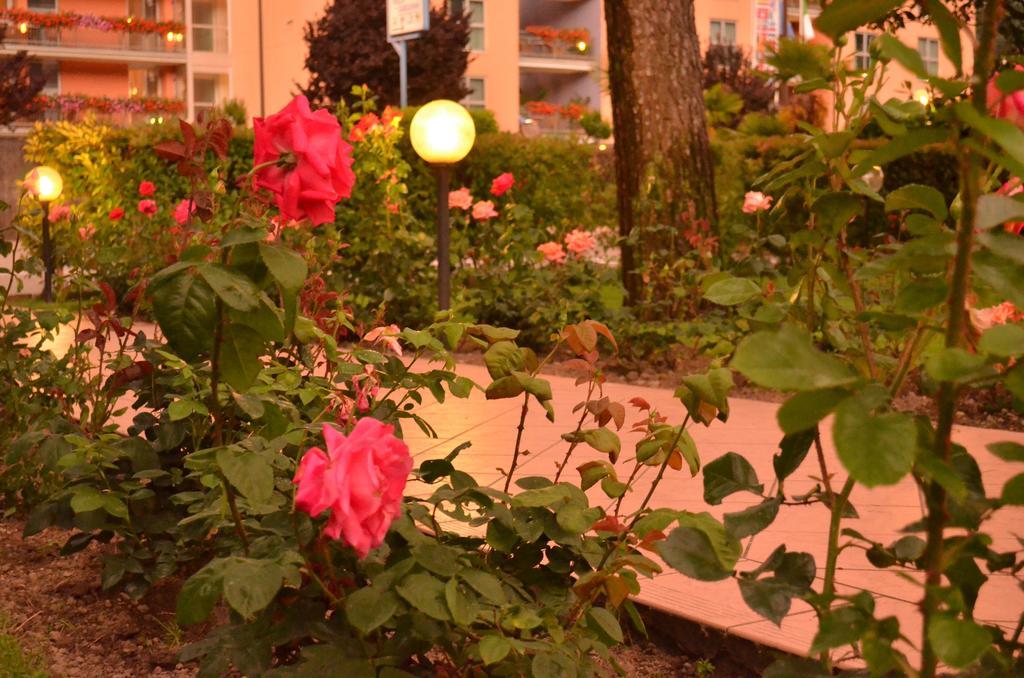 Sunlake Hotel Riva del Garda Dış mekan fotoğraf